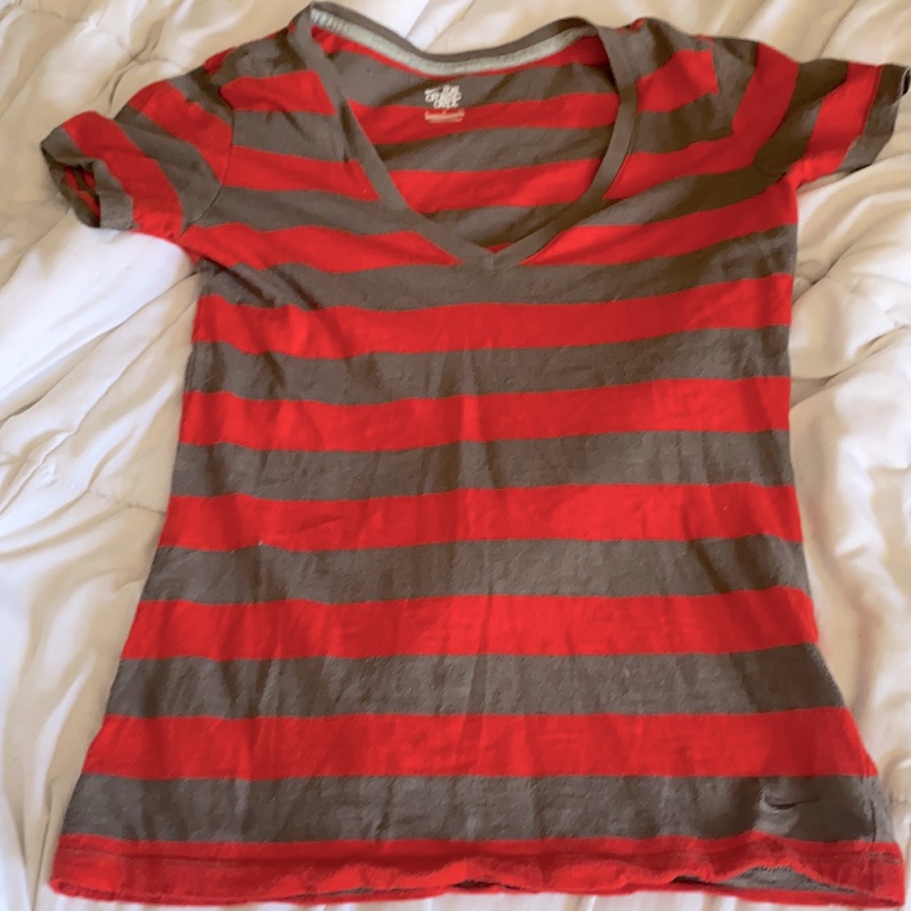 Nike top